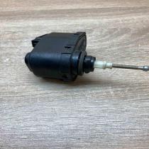 004375 45   Headlight level adjustment motor Audi 100 S4 C4