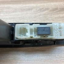 84030 48070 74280 48120  Electric window control switch Lexus RX 330 - 350 - 400