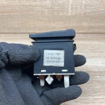 893941535   Fog light switch Audi 80 90 S2 B4