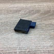 8365579   Tailgate opening switch BMW 5 E39