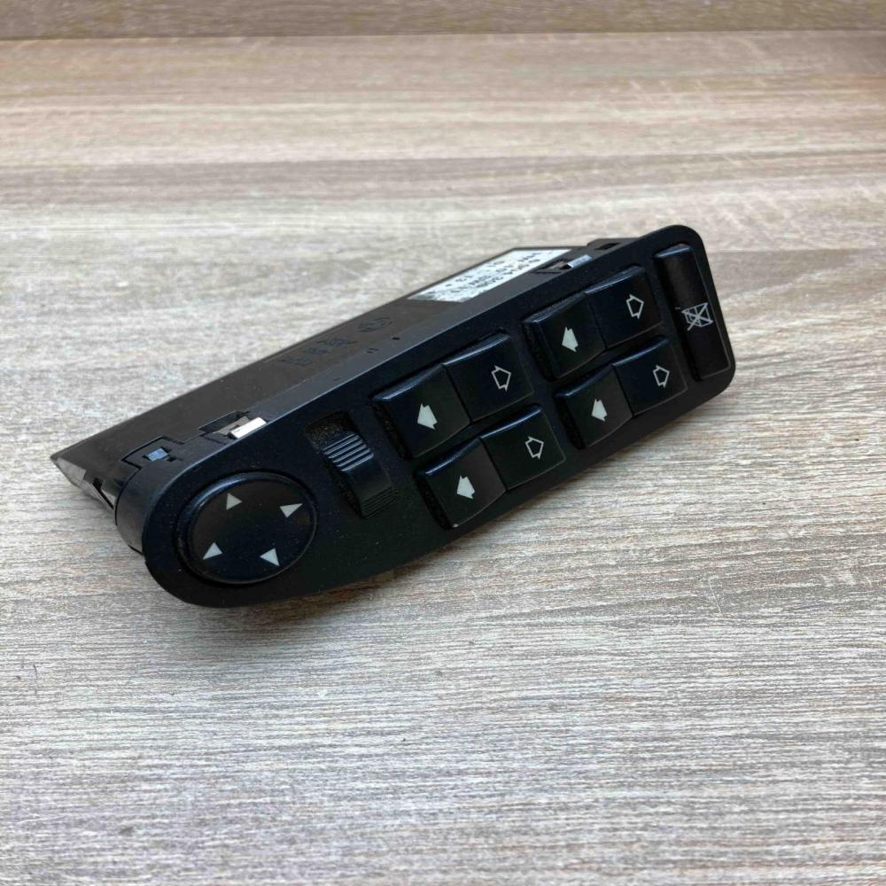 6904306 Used  Electric window control switch BMW 5 E39