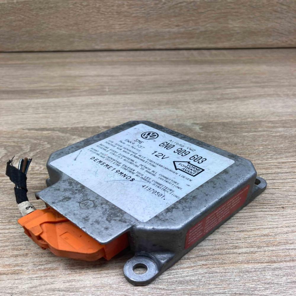 6N0909603 5WK4137 With Plug Airbag control unit/module Volkswagen Golf IV