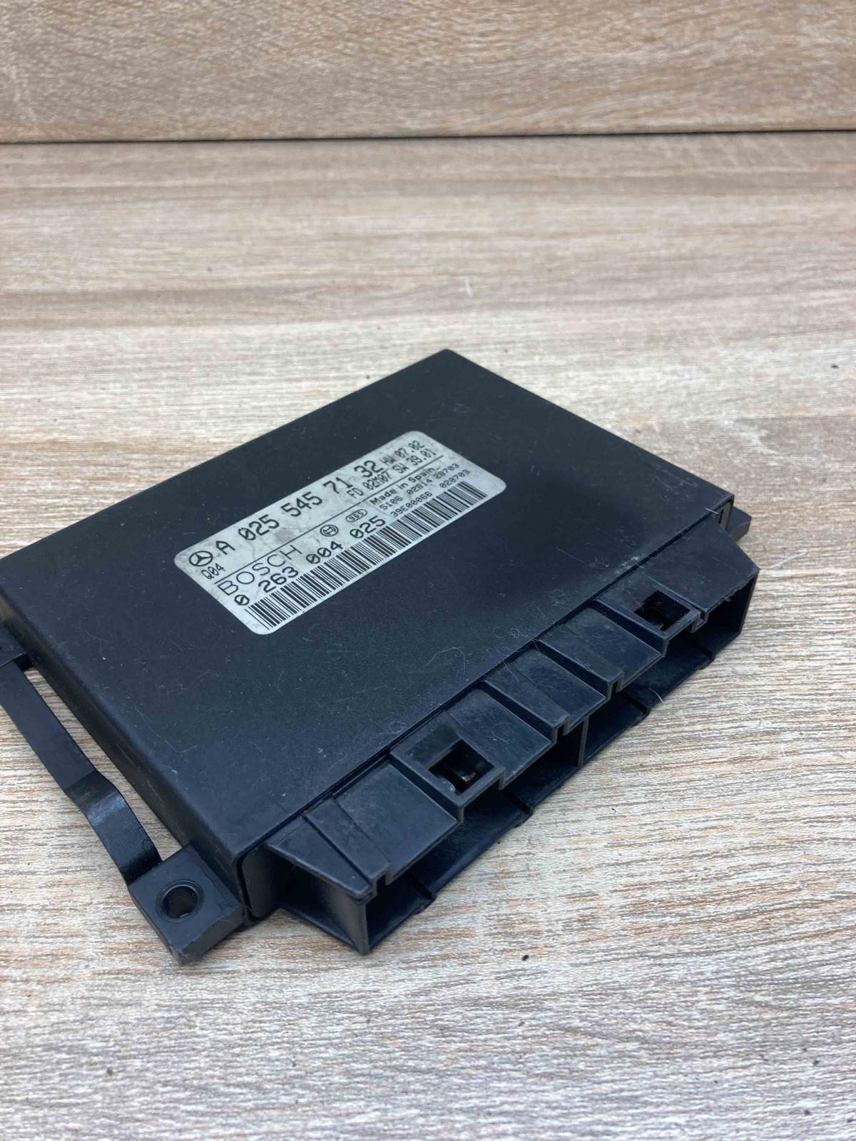 A0255457132 0263004025 Used Parking PDC control unit/module Mercedes-Benz E W211