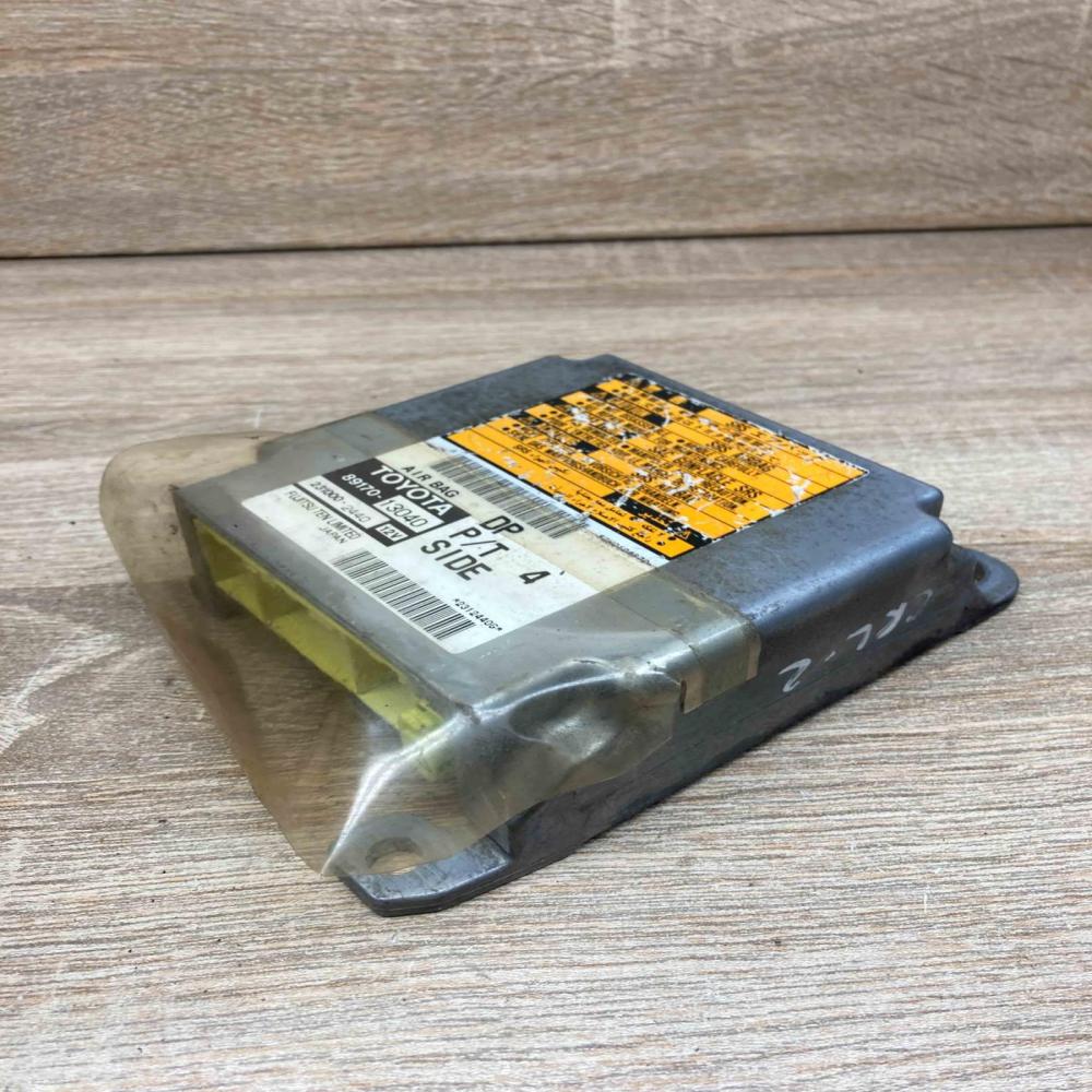 89170 13040 231000 2440  Airbag control unit/module Toyota Corolla Verso E121