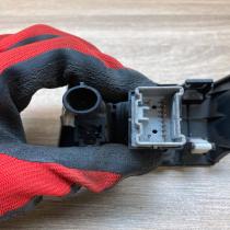 77315 SWW R010 M1   Parking (PDC) sensor switch Honda CR-V