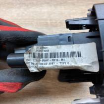 77315 SWW R010 M1   Parking (PDC) sensor switch Honda CR-V