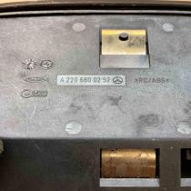 A2206800252   Car ashtray Mercedes-Benz S W220