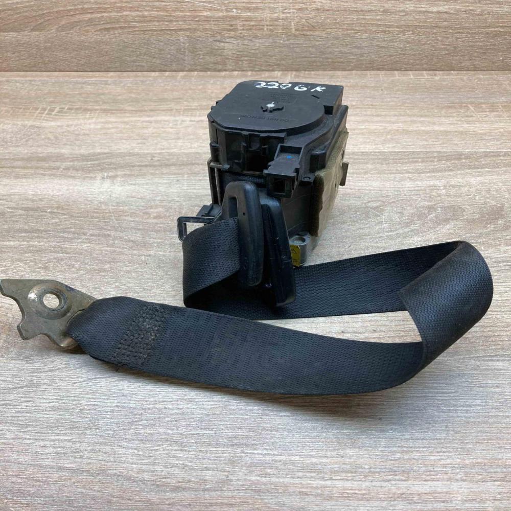 00066179 2208600385  Rear seatbelt Mercedes-Benz S W220