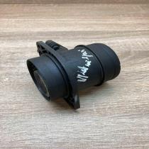 038906461C 0281002757  Mass air flow meter Volkswagen Golf IV