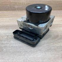 31329137 P31329137  ABS Pump Volvo S60