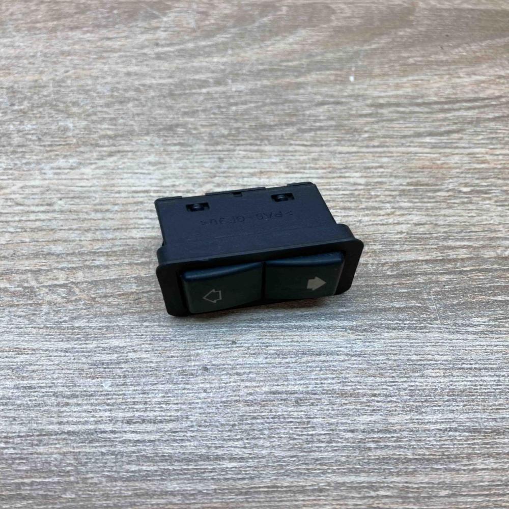 8368974   Electric window control switch BMW 5 E39
