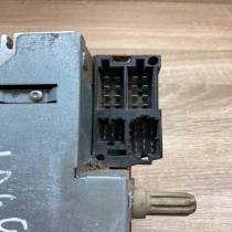 8200292327 8200292327T  Radio/CD/DVD/GPS head unit Renault Laguna II