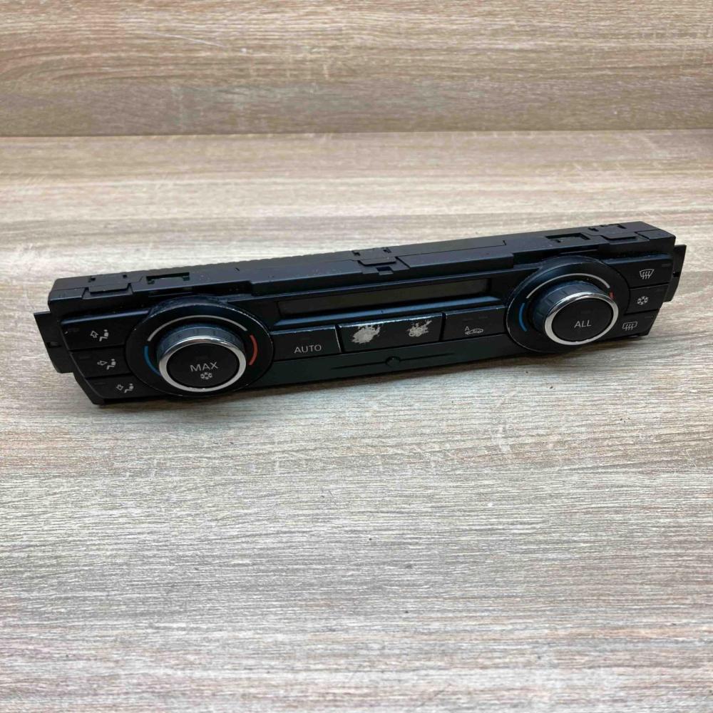 9248583 A2C53430692  Climate control unit BMW 3 E90 E91