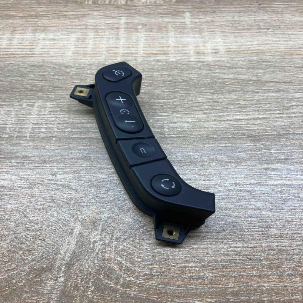 8368969   Steering wheel buttons/switches BMW 5 E39
