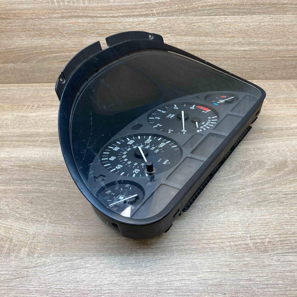 6903796 110008735  Speedometer (instrument cluster) BMW 5 E39