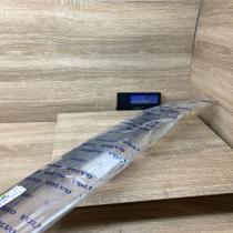 8663940   Rear door window/glass frame Volvo XC70