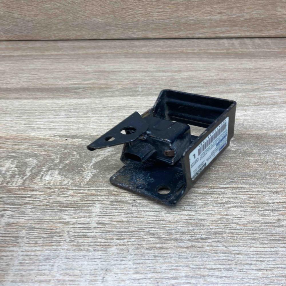 77940 S9A A810 187600 5040 LH Airbag deployment crash/impact sensor Honda CR-V