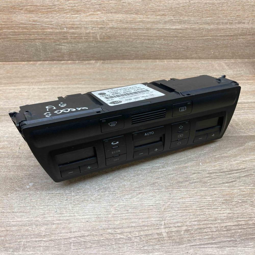 4B0820043H 5HB007604  Climate control unit Audi A6 S6 C5 4B