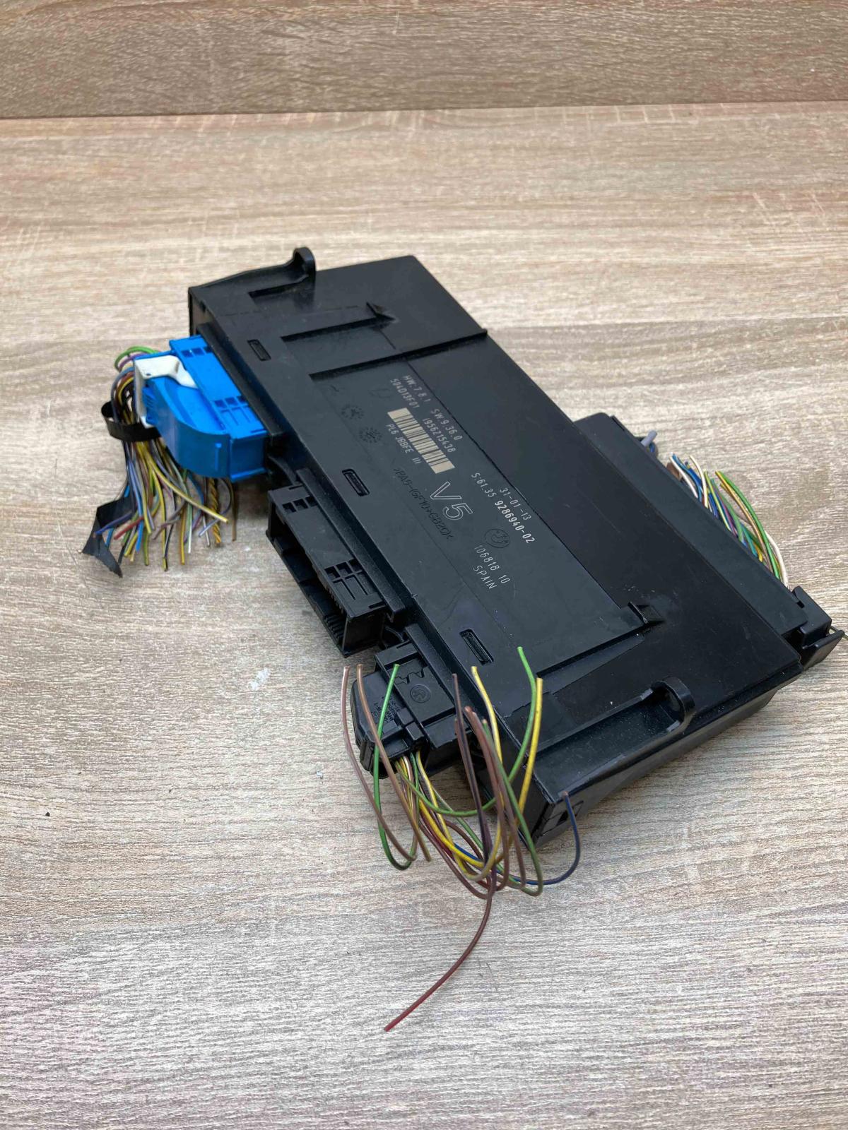 9286940 106810 10 With Plug Central body control module BMW 7 F01 F02 F03 F04