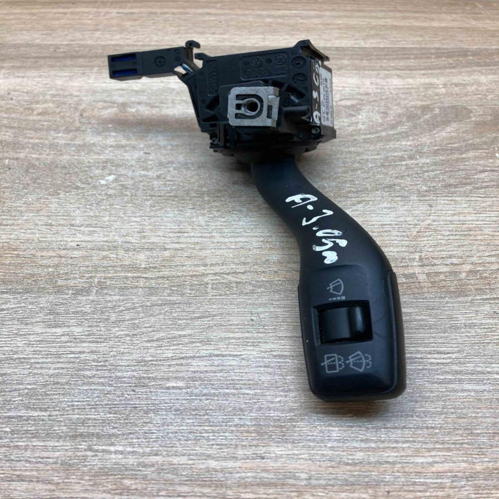 8P0953519   Wiper control stalk Audi A3 S3 8P