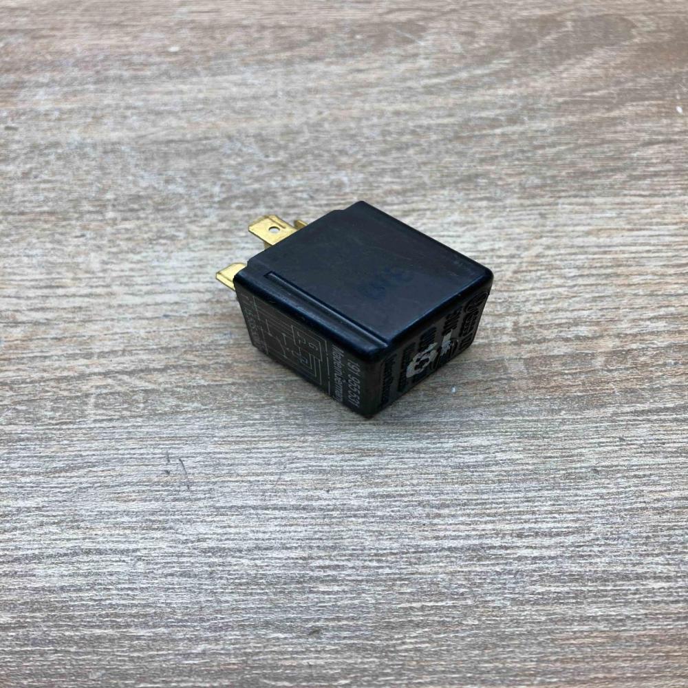 191955531  19 Other relay Volkswagen Golf III