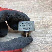 357911253 899568  Other relay Skoda Octavia Mk1 (1U)