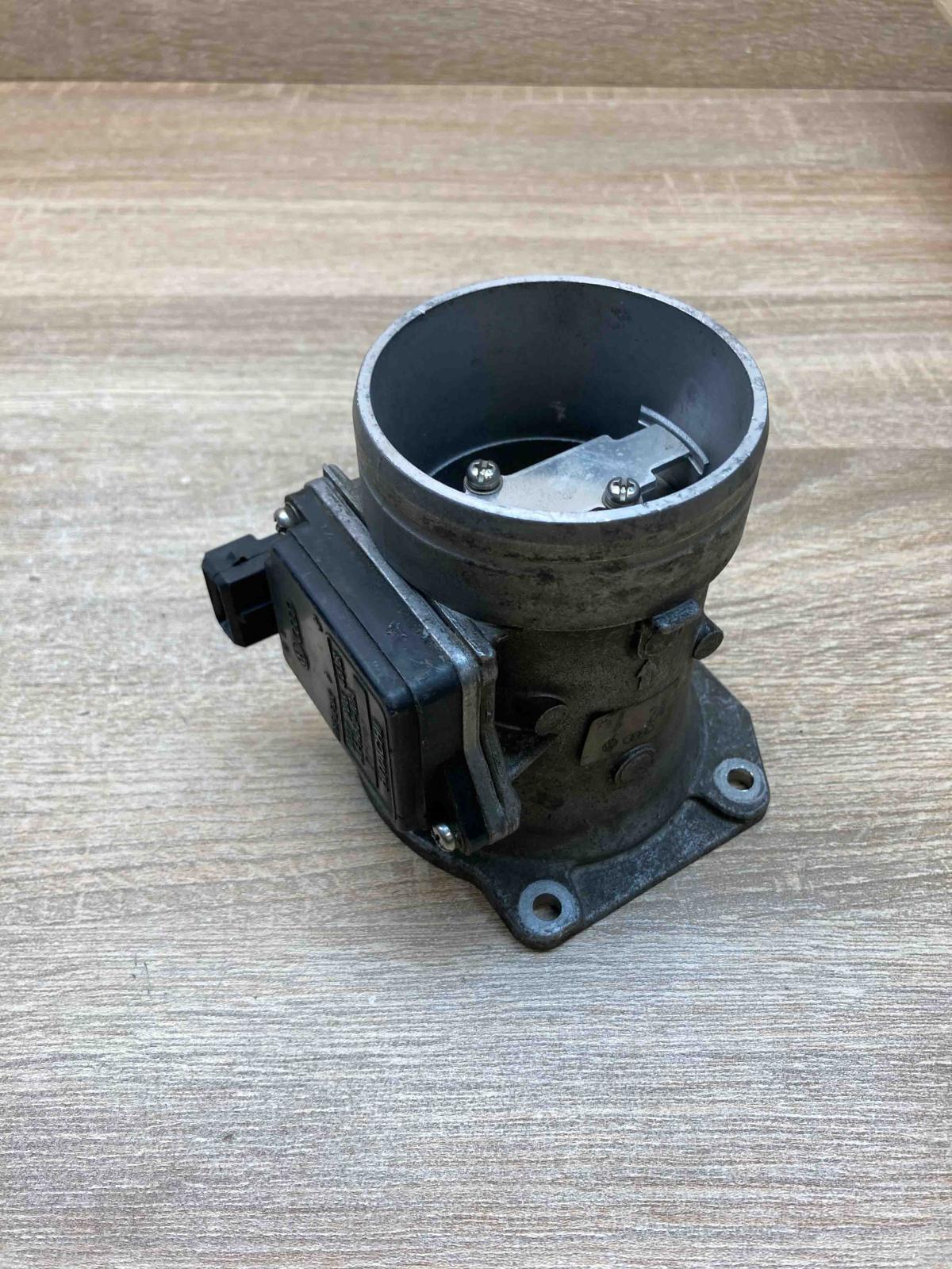 037906461B AFH60 10A  Mass air flow meter Audi A4 S4 B5 8D
