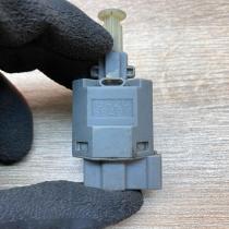 GA2C 6649Y   Brake pedal sensor switch Mazda 626