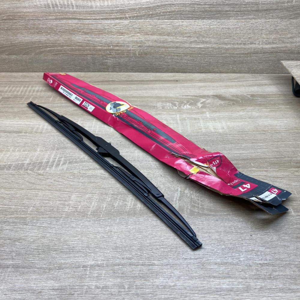 7711424723   Rear wiper blade Renault Laguna III