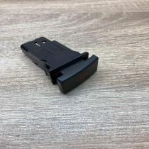 157963   Hazard light switch Toyota Avensis T250