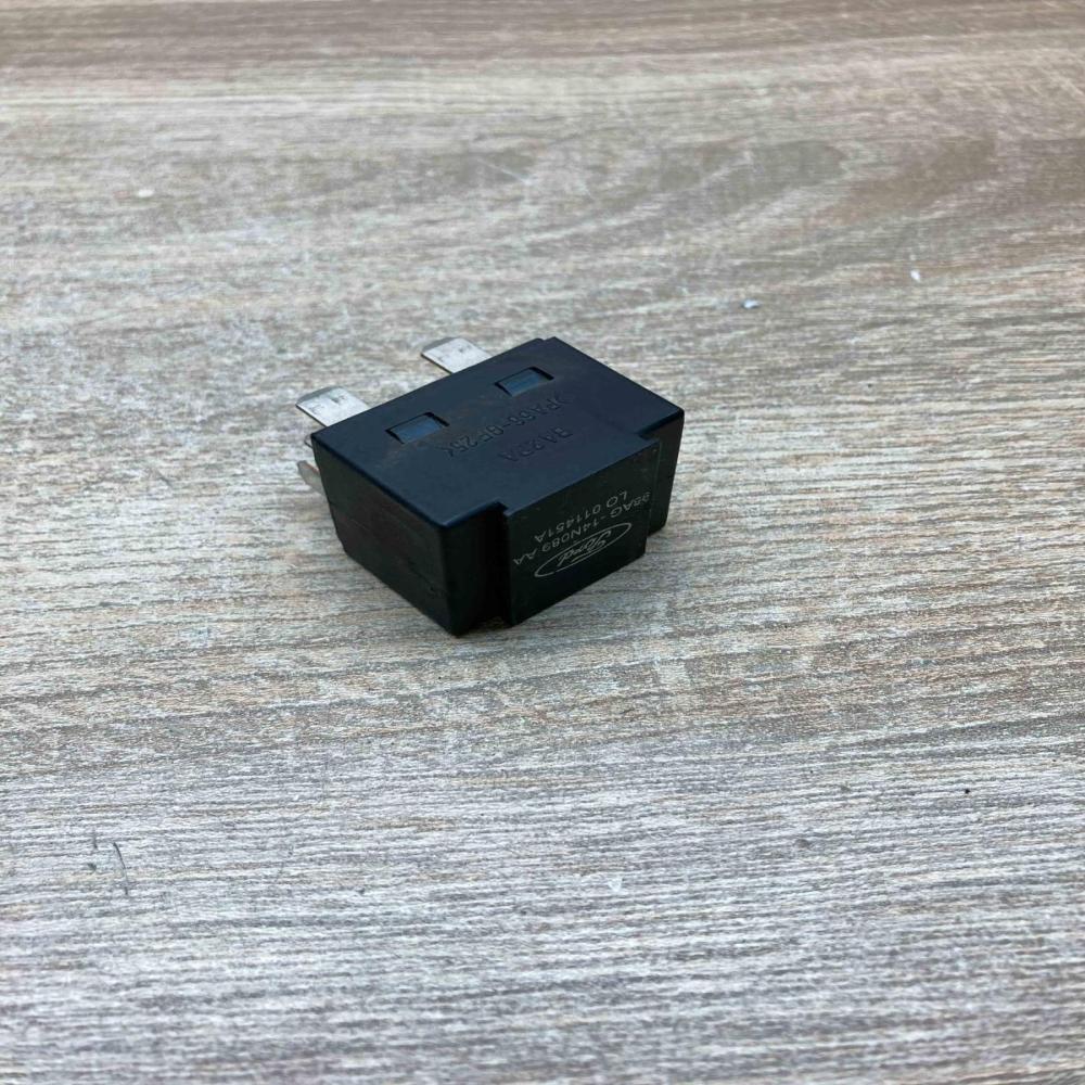 98AG 14N089 AA   Other relay Ford Focus