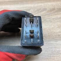 4B0907487H 61339416C  Other relay Audi A6 S6 C5 4B