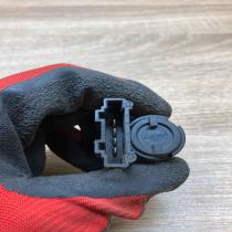 1J0945511D   Brake pedal sensor switch Volkswagen Sharan