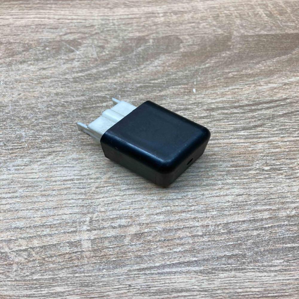 056700 8250   Other relay Honda Accord