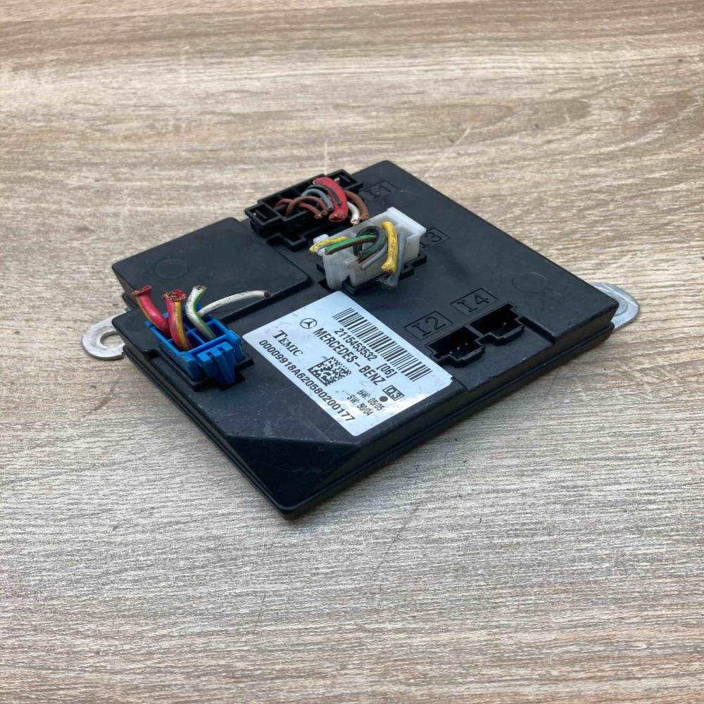 2115453532   SAM control unit Mercedes-Benz E W211