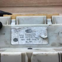 3B1907044A 5HB007617  Climate control unit Volkswagen PASSAT B5
