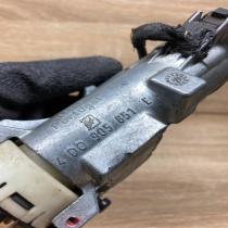 4D0905851E  With Key Ignition lock Volkswagen PASSAT B5