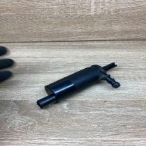 8377613   Headlight washer pump BMW 7 E65 E66