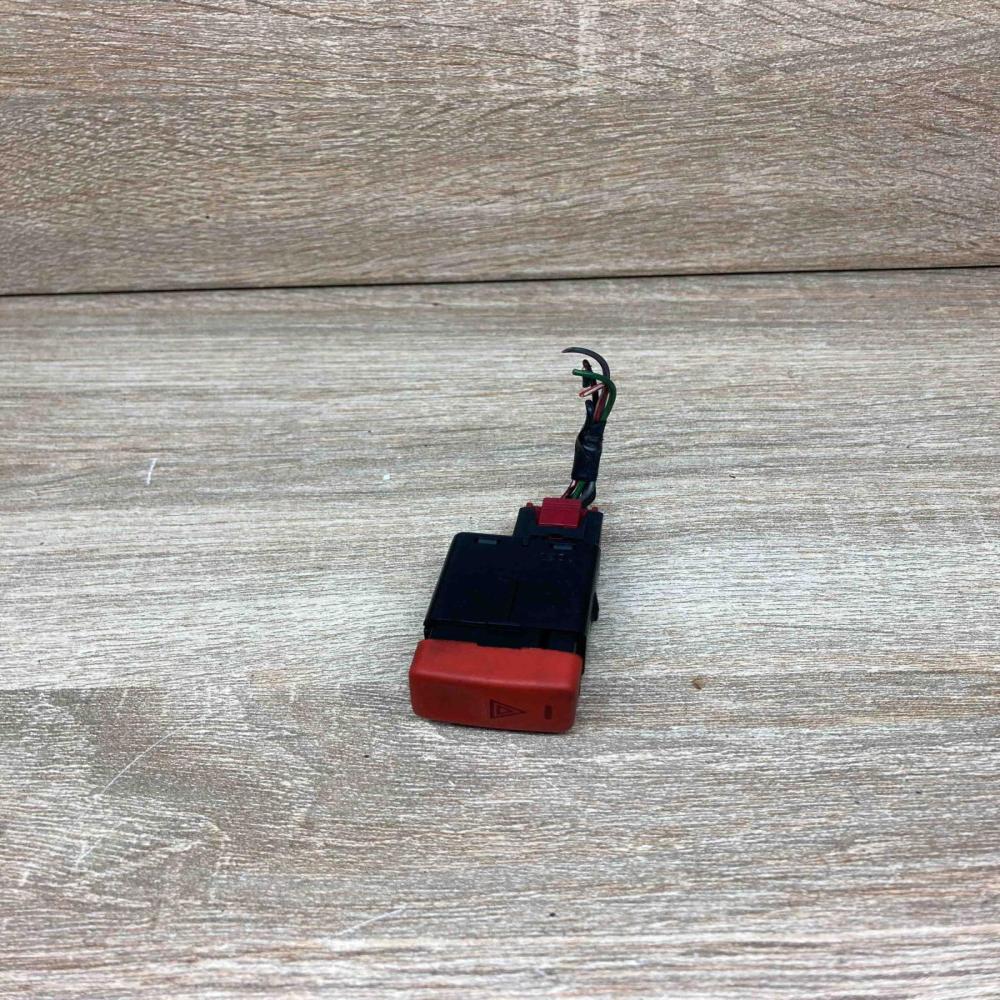 Range Rover 2 hazard switch  With Plug Hazard light switch Land Rover Range Rove