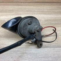000209 500Hz  Horn signal Opel Zafira B