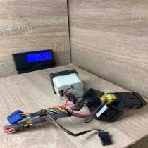 370218115 370218115 1999 Clock Land Rover Range Rover P38A