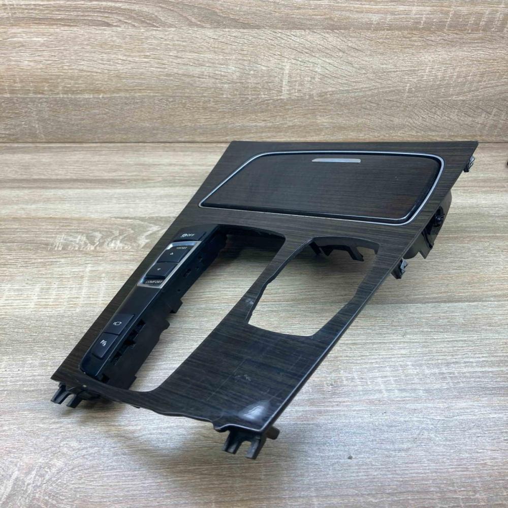 9113863 9201484  Gear shifter surround trim plastic BMW 7 F01 F02 F03 F04