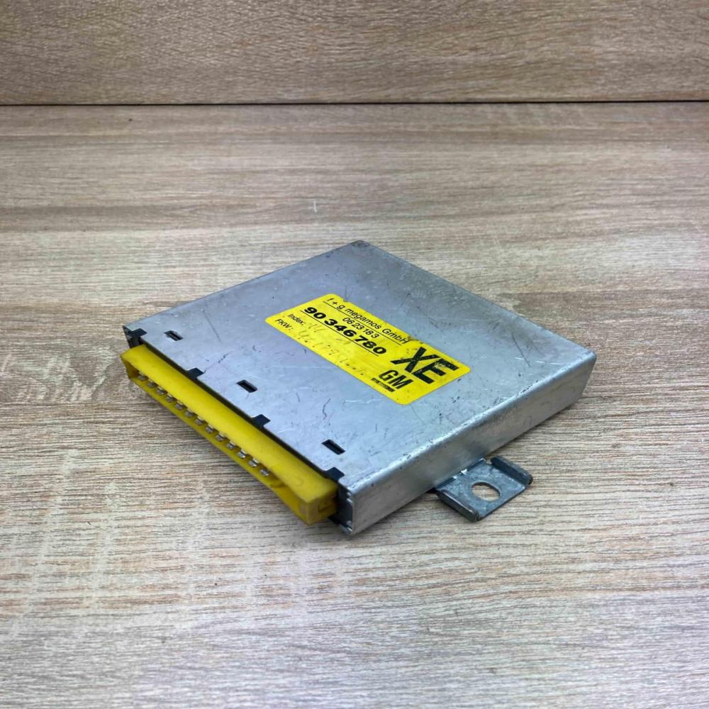 90346780  XE Alarm control unit/module Opel Senator B