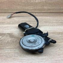 36501 61634   Rear door window regulator motor Mazda Xedos 6