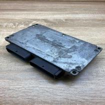 7700102904 S105280002E  Engine control unit/module ECU Renault Scenic I