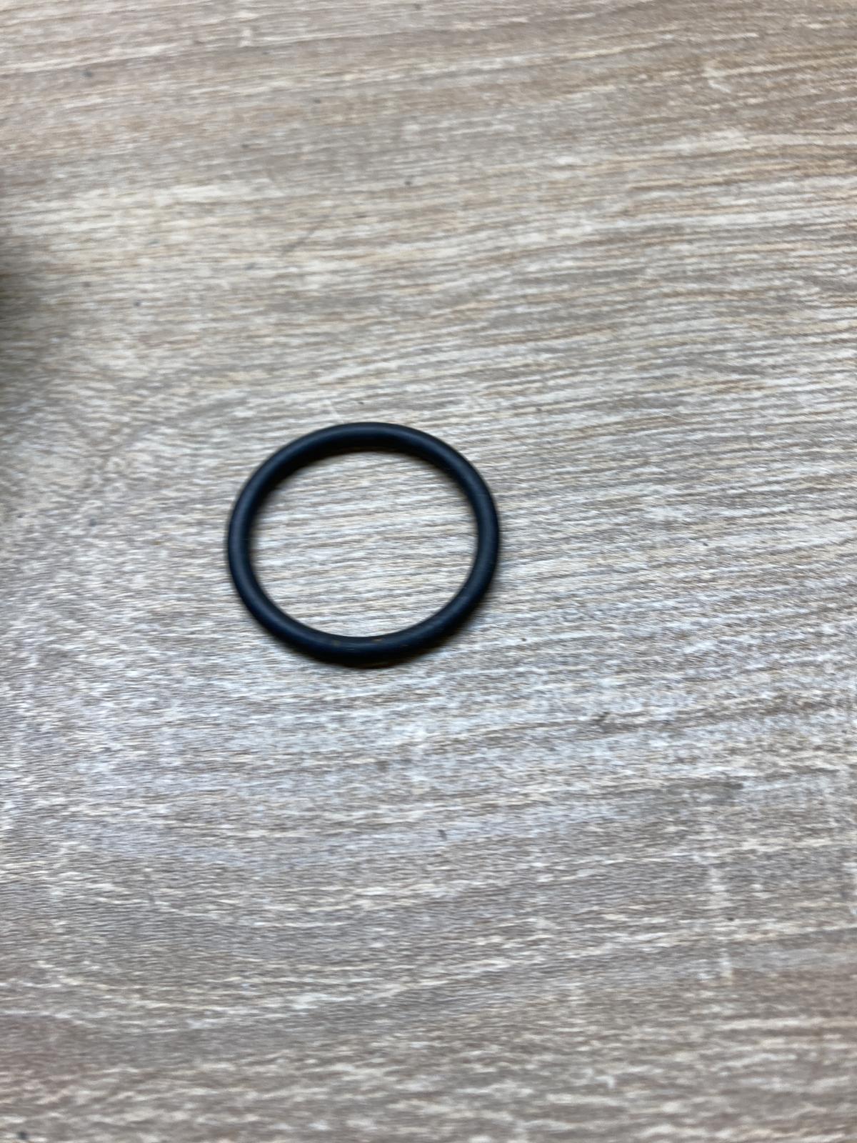 A0279979048   Other engine bay part Mercedes-Benz C W204