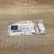 A0009827826   Other relay Mercedes-Benz Sprinter W906