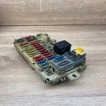 YWC102990 YQE 102370  Fuse module Rover 414 - 416 - 420