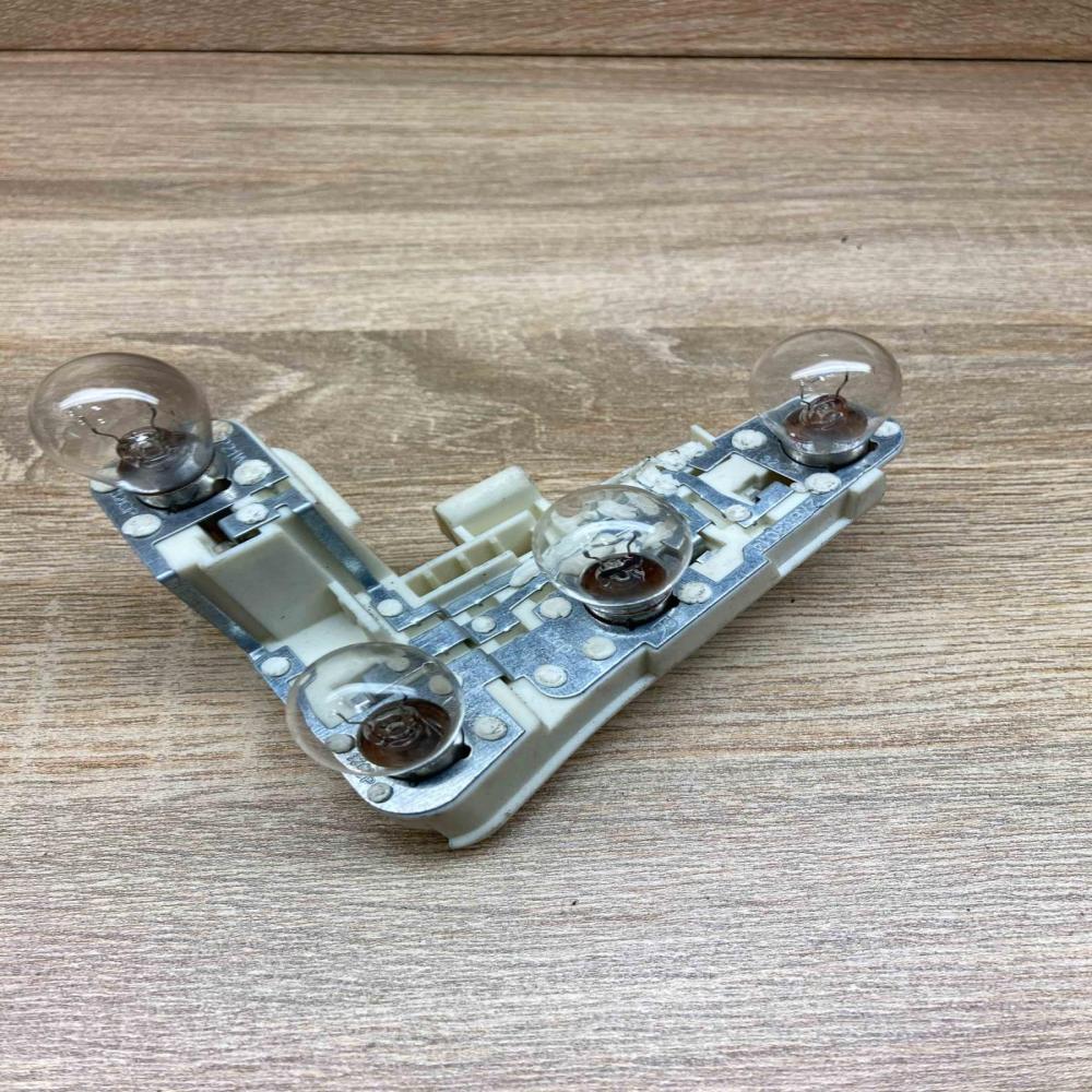 6937474   Tail light bulb cover holder BMW 3 E90 E91