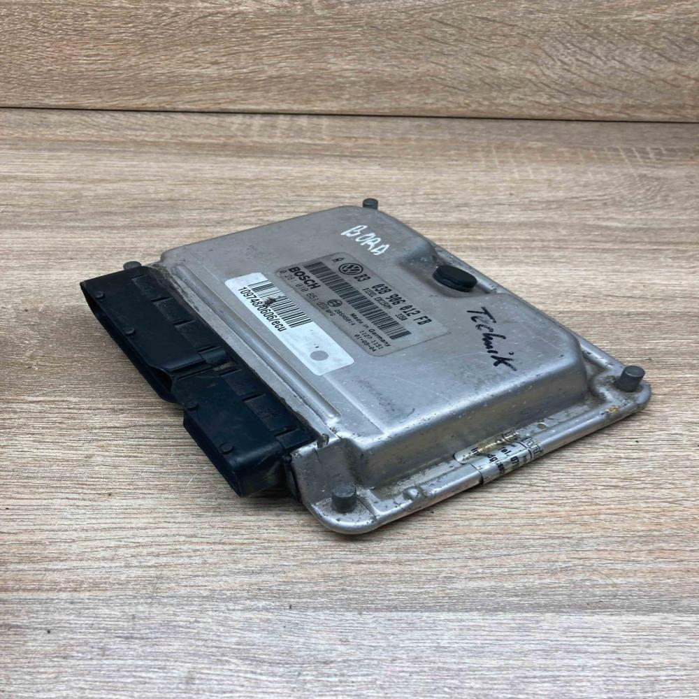 038906012FB 0281010651  Engine control unit/module ECU Volkswagen Golf IV